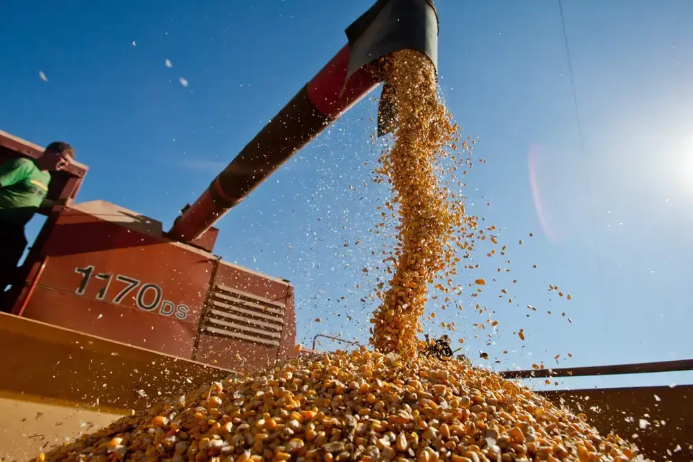 IGP-DI sobe em abril puxado por agro e indústria